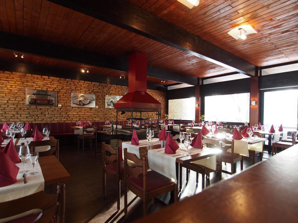 Hotel Restaurant Margaretenhof Uberherrn Екстер'єр фото